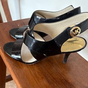 Michael Kors dress sandals 9.5